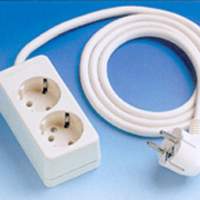 FAMATEL - BASE DOBLE C/PROLONG.10A-250V TT LAT.BL.